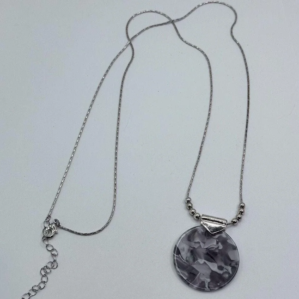 Round Pendant Necklace Fashion‎ Jewelry Silver Tone Chain Necklace